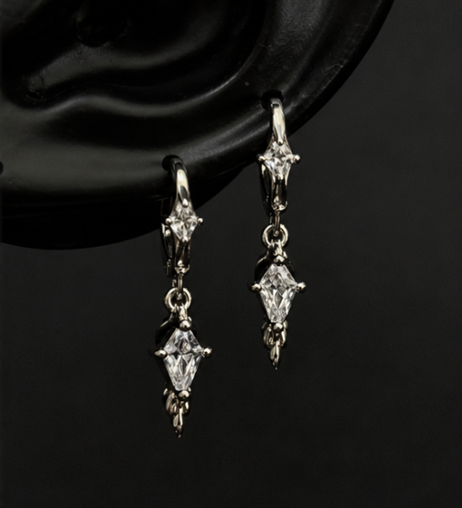 FLEXRAW SILVER DESCEND Feather Earrings